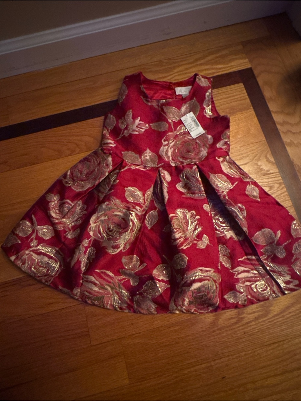 NWT The Children’s Place Red Gold Floral Jacquard Holiday Dress 5T